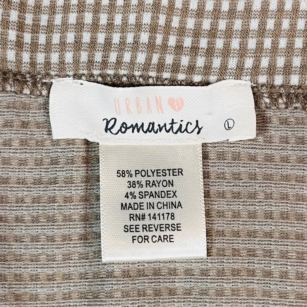 Urban Romantics Pleated Mini Skirt Womens L Tan Gingham Drop Waist Preppy Skater - Picture 6 of 9